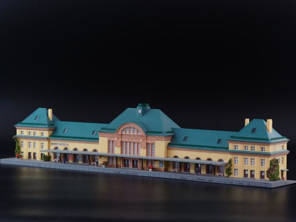 KIBRI ストラクチャー 駅舎 Bad Nauheim Zゲージ