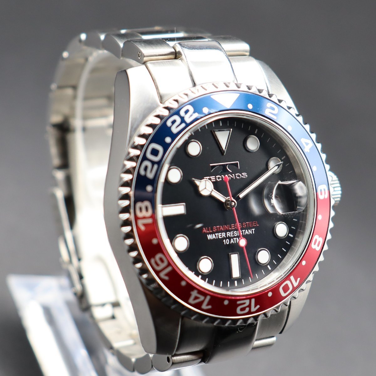 TECHNOS テクノス TSM412 クォーツ ブラック文字盤×赤秒針 赤青 