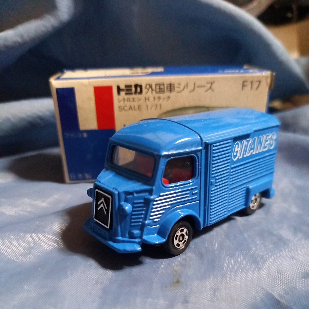トミカ シトロエン H トラック 日本製 青箱 F17 GITANES - ミニカー