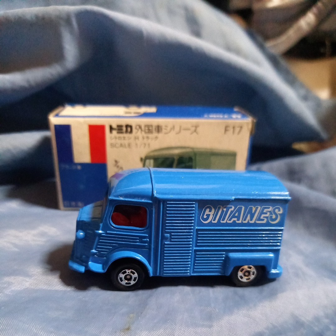 トミカ シトロエン H トラック 日本製 青箱 F17 GITANES - ミニカー