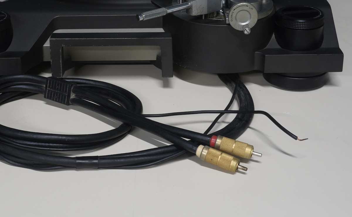 現状品 ケンウッド KENWOOD L-07D ターンテーブル アース線断線 ∝CC0216 L-07D KENWOOD - (ターンテーブル) の @47473｜中古