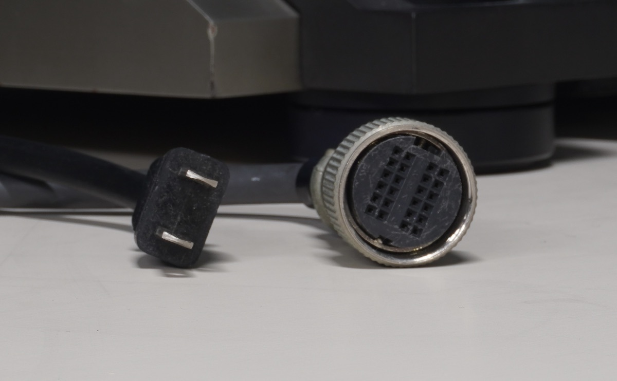現状品 ケンウッド KENWOOD L-07D ターンテーブル アース線断線 ∝CC0216 L-07D KENWOOD - (ターンテーブル) の @47473｜中古