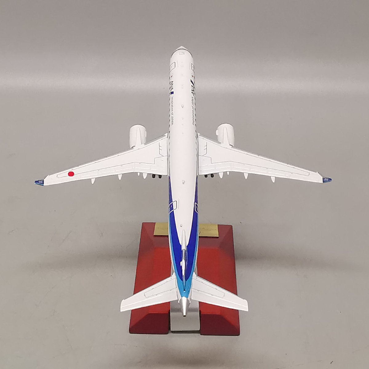 全日空商事 1/200 ANA MRJ90 台座付 Z4225 ANA MRJ90 1⁄200