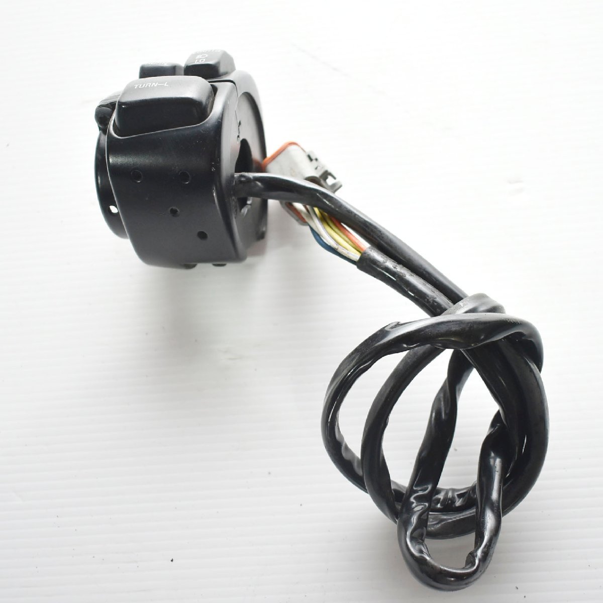 Yahoo!オークション - トランス(変圧器) MT-M35 1個 100V～24V