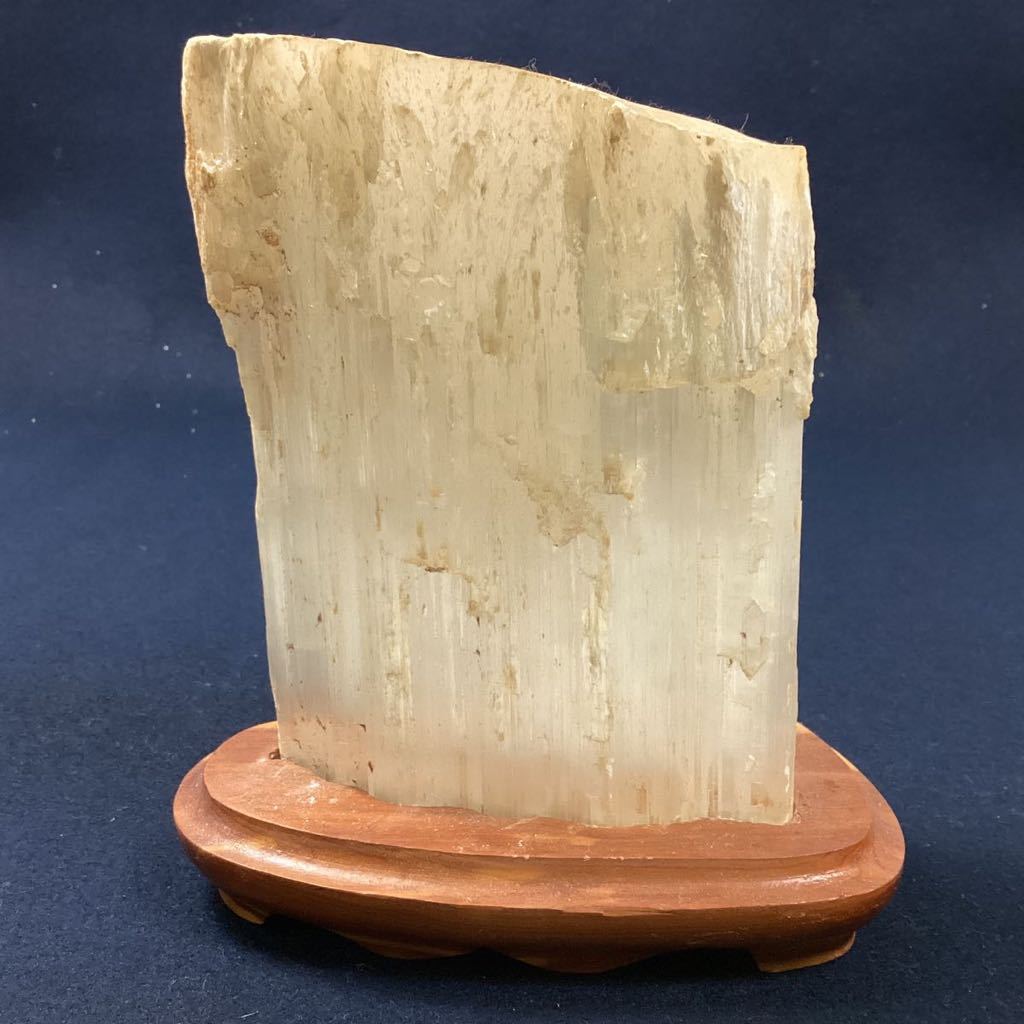 yq164 水晶 原石 約2.5kg 天然石 セレナイト フェナカイト