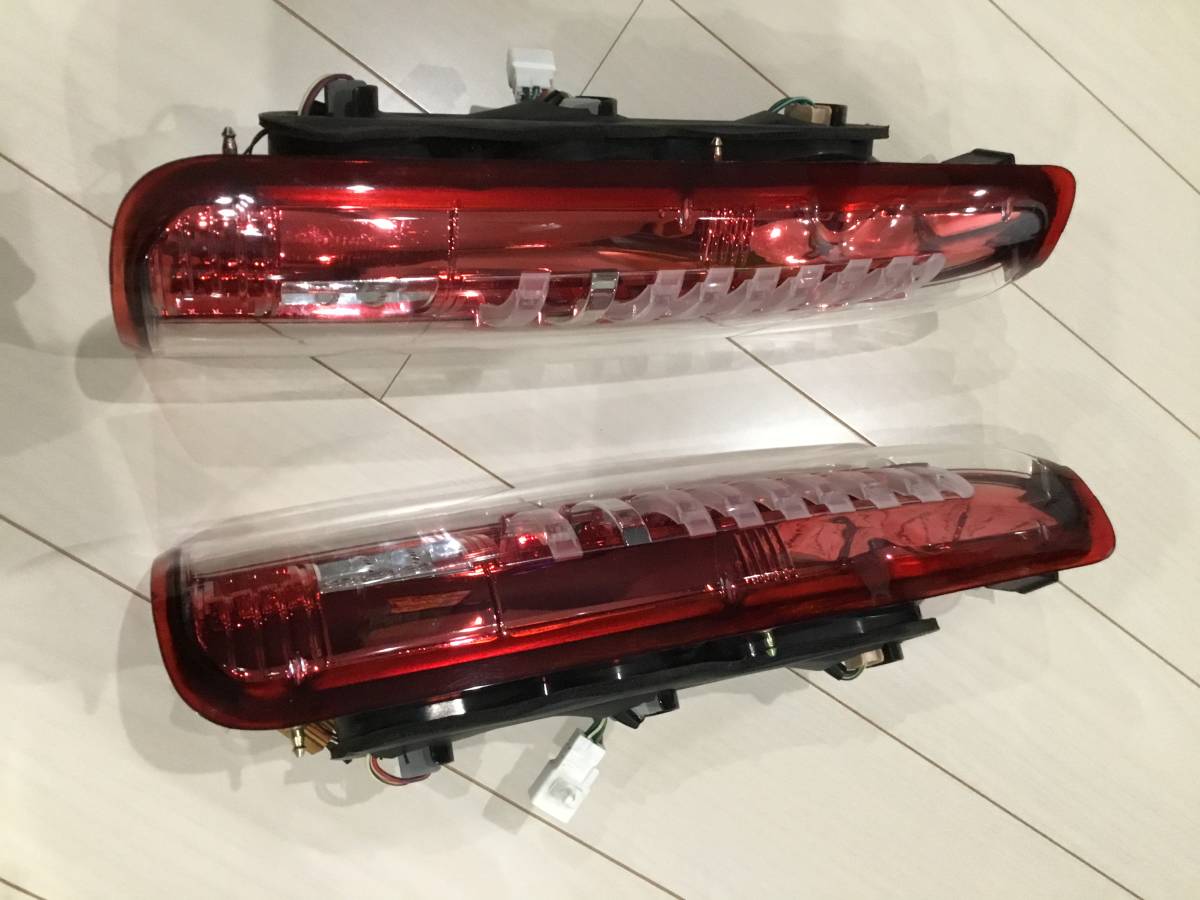 ハイエース 200系 ステラファイブ LEDテール ハイエース200系 