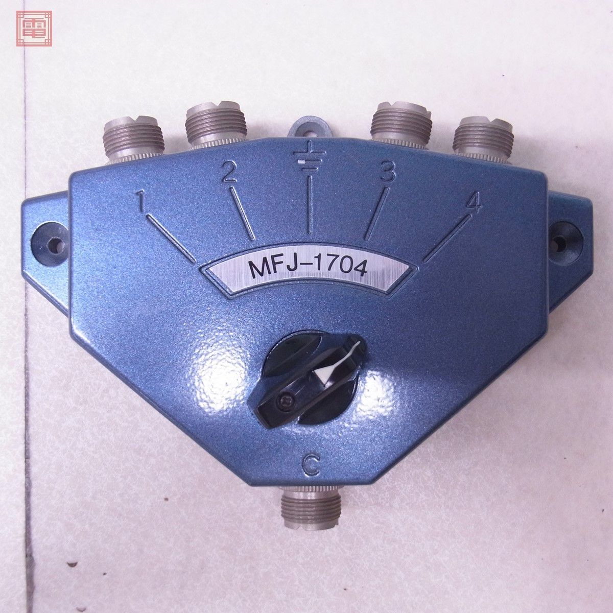 MFJ-2704 4回路アンテナ切替器MFJ-1704 アンテナ切替器 4ポート