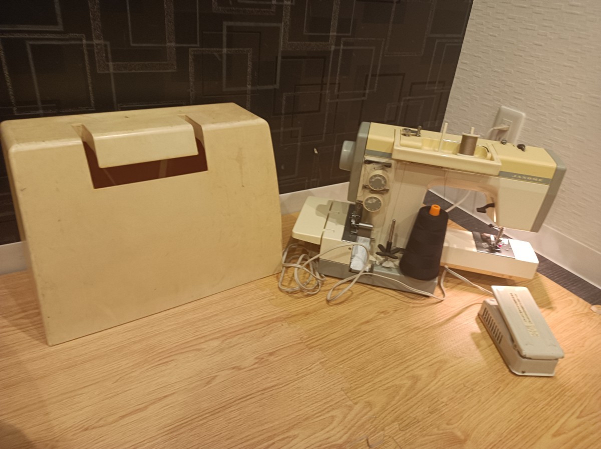 ジャノメ JANOME Janome DX - COMBI Sewing | Model Home New Machine 