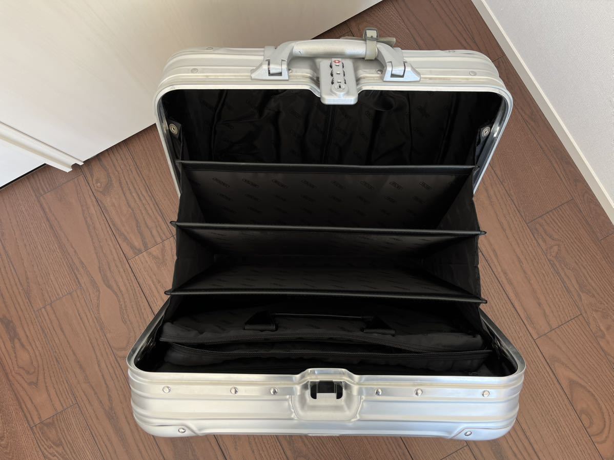 美品】RIMOWA リモワ 923.40 TOPAS BUS 40MWトパーズ ビジネス 