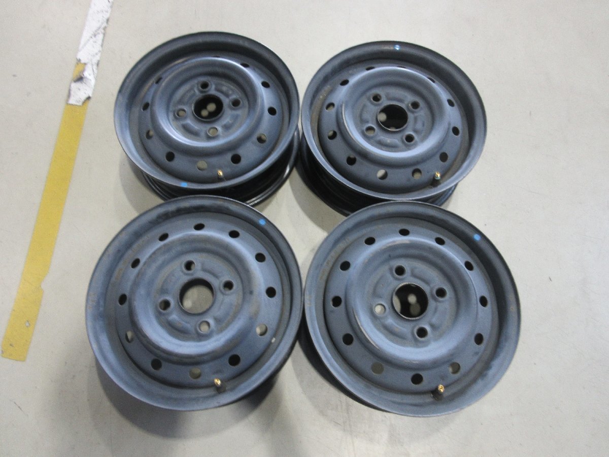 (R05/11/14) Φ 12インチ / スチールホイール / スズキ / 12X4.00B / 4本 / 中古 / エブリィ / DA64V / 黒