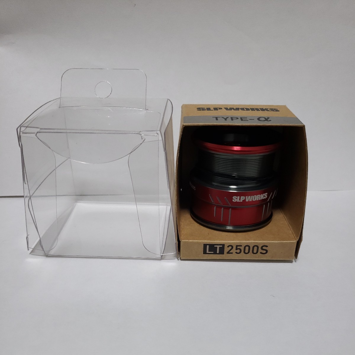ダイワ　SLP ワークス スプール TYPE-α LT2500S レッド　カルディア　タトゥーラ　ルビアス