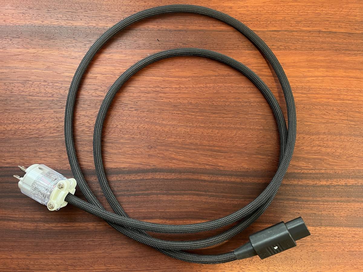 アコースティックリバイブ Acoustic Revive AC-2.0 TripleC 電源
