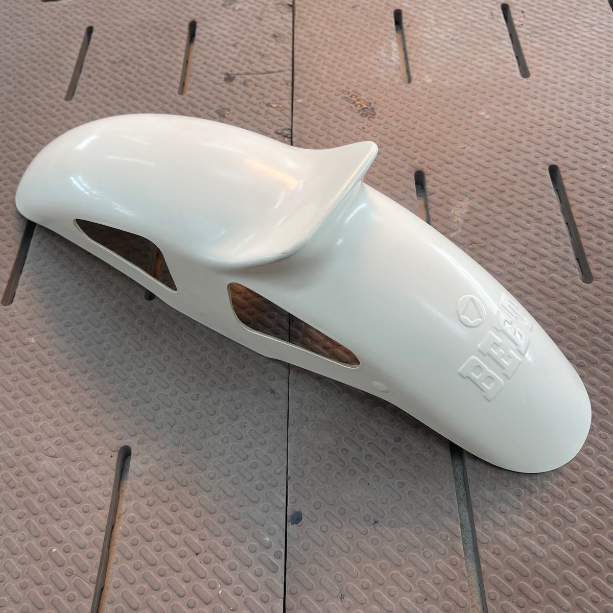 BEET フロントフェンダー 当時物 汎用 旧車 暴走族 旧車會 ビートCBX CBR