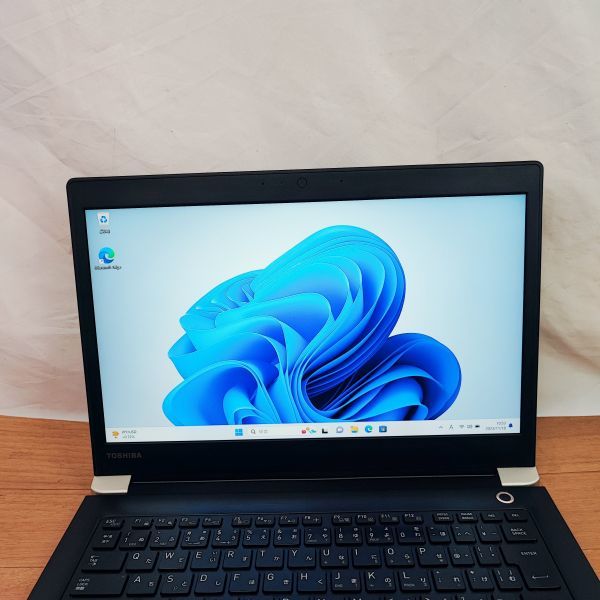 ノートパソコン 東芝 Dynabook U63/H Core i5-7300U 2.6GHz 起動確認