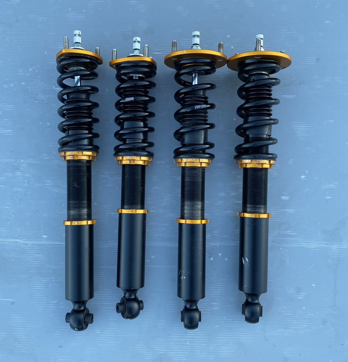 210系 クラウン ロールセンターアダプターF、R40mm ダウン