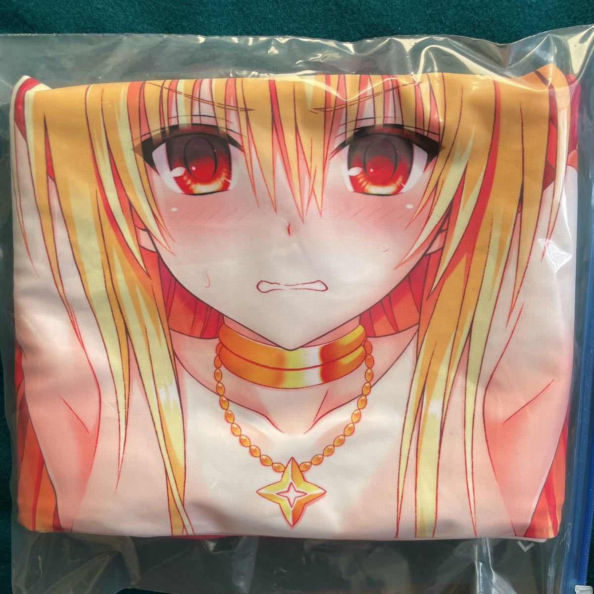 ぶるぶれ ネコガミ ToLOVEる ヤミ 抱き枕カバー 金色の闇 【公式通販】
