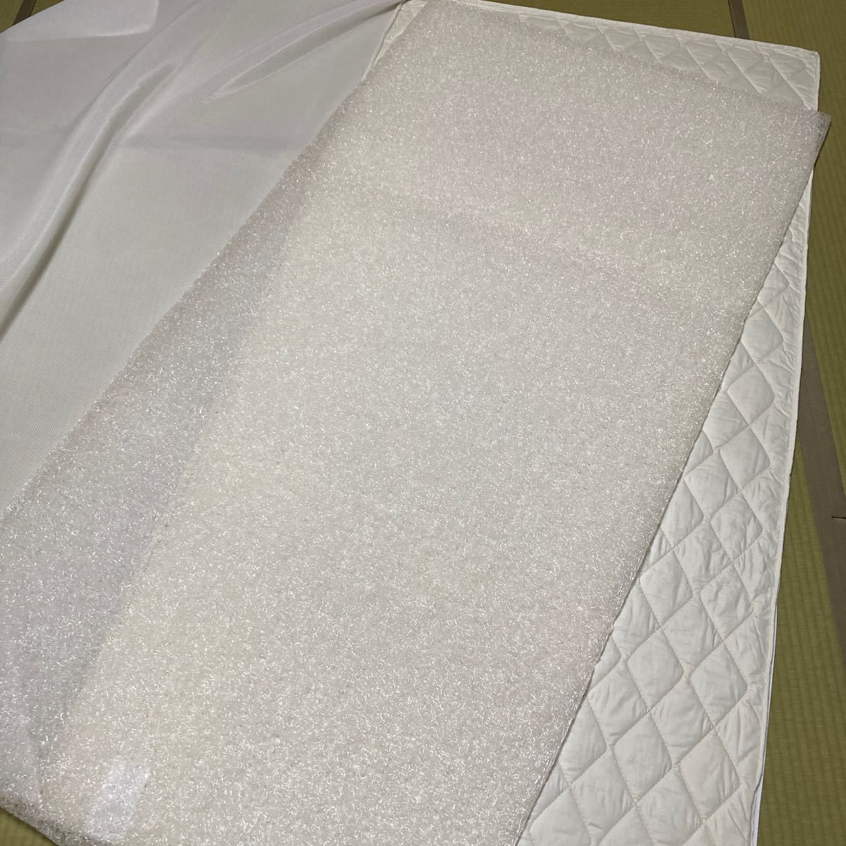 エアウィーヴの中材を使ったラジウム岩盤浴健康敷マット_7