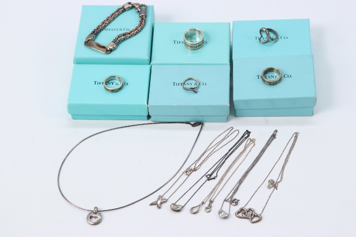 ティファニー オープンハート バイザヤード スウィング ピアス Ag925