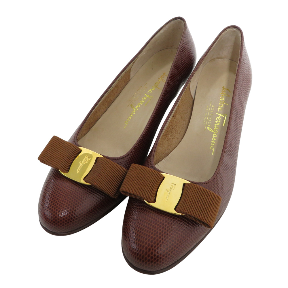 Salvatore Ferragamo サルヴァトーレ フェラガモ ヴァラリボン