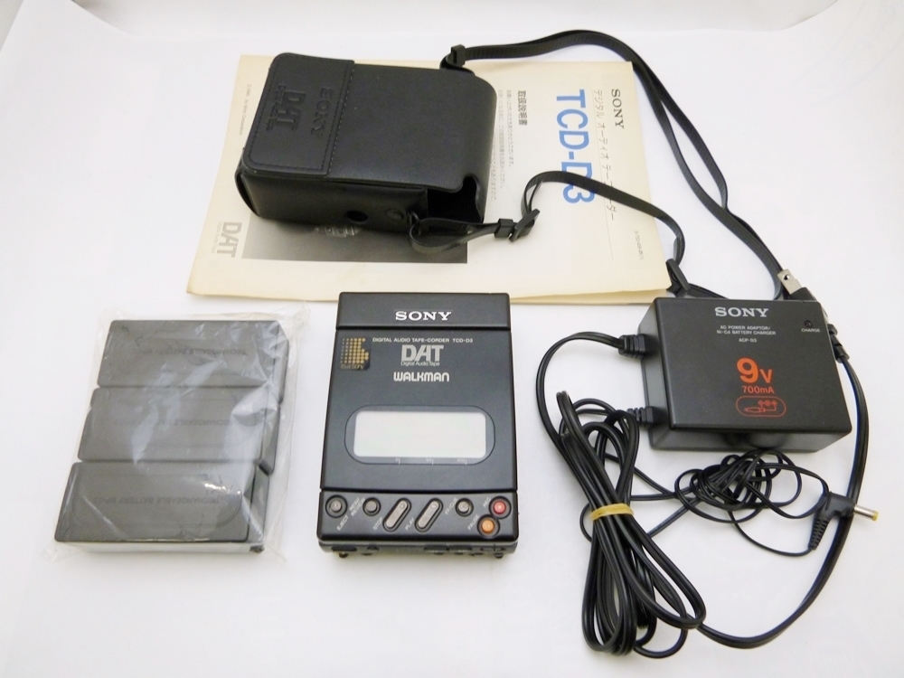 A23-2910 SONY ソニー DATウォークマン WALKMAN TCD-D3 デジタル