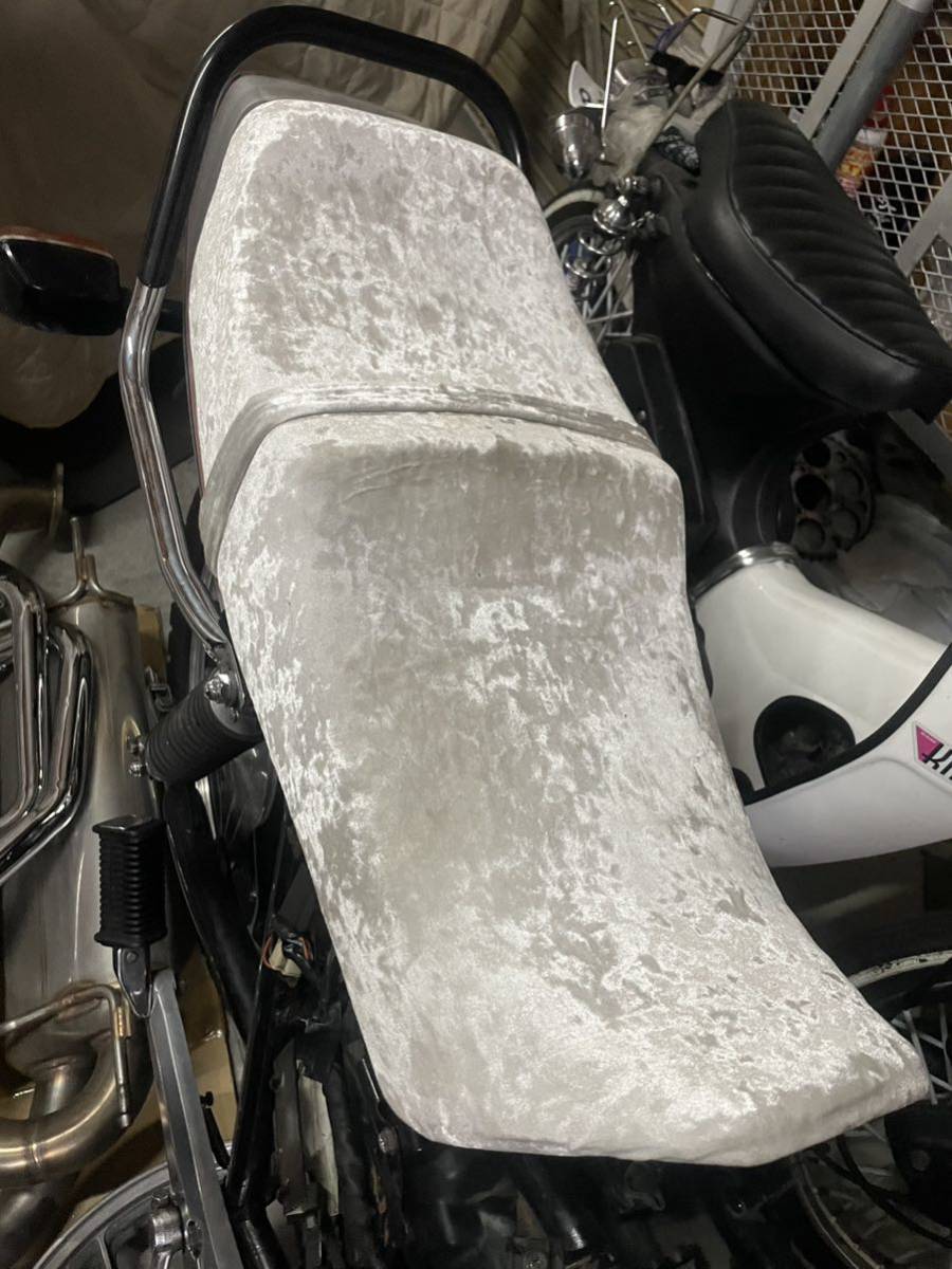 gsx400e ゴキ シート チンチラ 白 あんこぬき 純正シートベースに