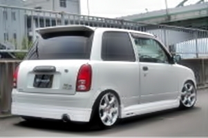 ライブスポーツ」ミラ(L700S/V)用リアアンダースポイラー(FRP白ゲル