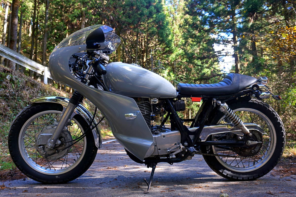 SR400　カフェレーサー　パーツセット SR400 ☆ 1JR ☆ カフェレーサー ☆ フルカウル ☆ カスタム ☆ 本文中