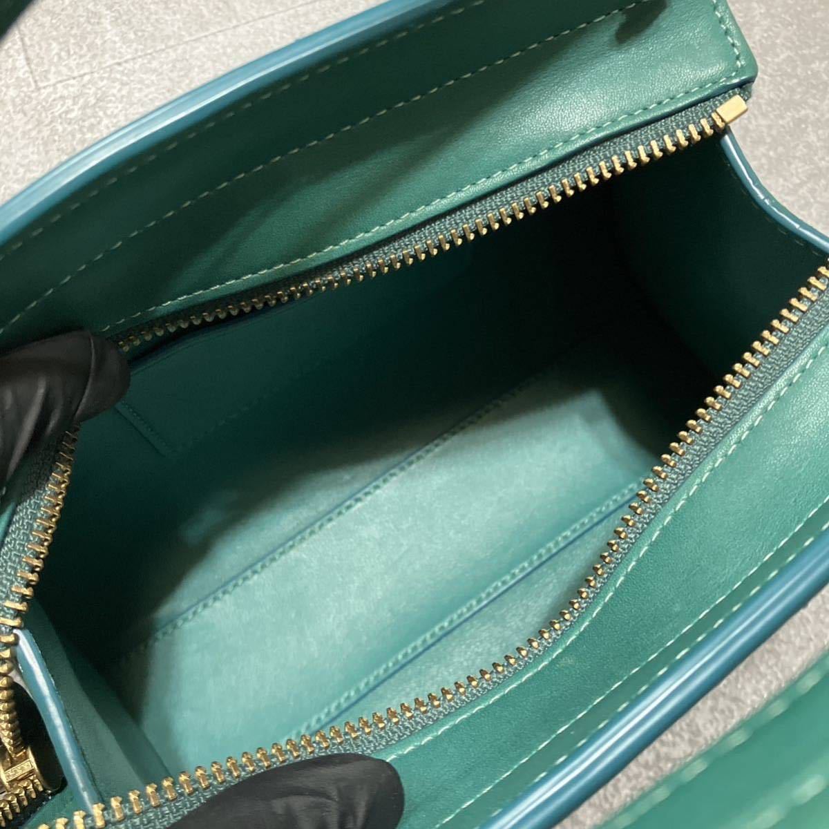 コーチ グレース COACH ショルダーバッグ - ハンドバッグ