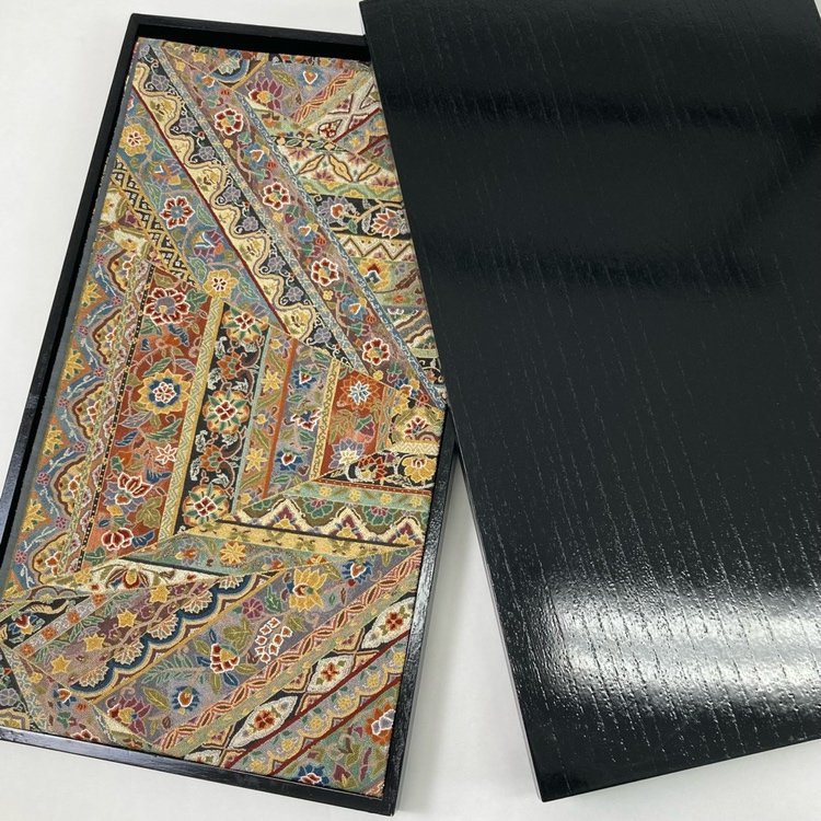 相良刺繍　袋帯六通 袋帯 豪華 相良刺繍 六通 逸品 花柄 格子 華 金糸 マルチカラー 帯丈