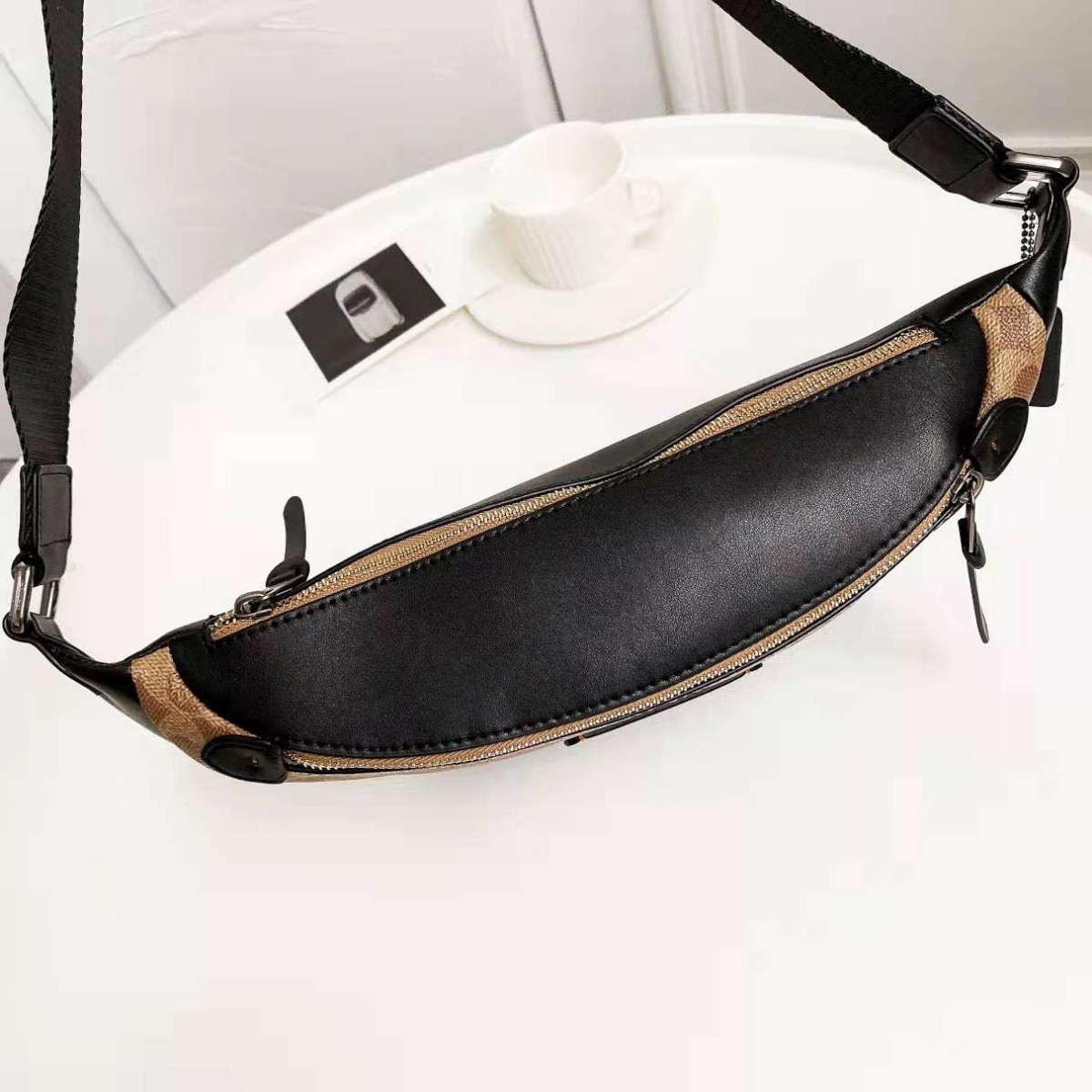 美品 コーチ ボディバッグ ショルダーバッグ F38749 メンズ 斜め掛け コーチ COACH ボディバッグ メンズ ウエストバッグ 40345 ショルダー