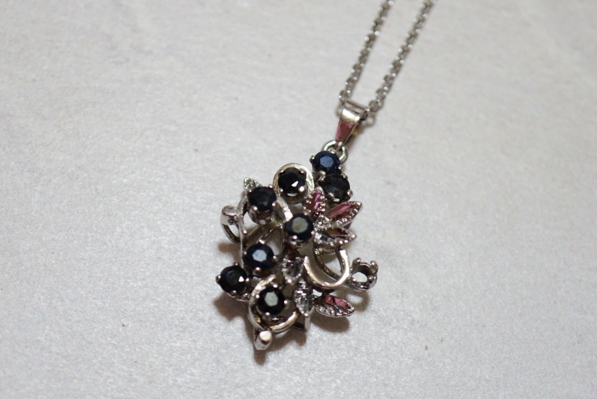 11 天然サファイア ペンダント ネックレス ヴィンテージ アクセサリー SILVER刻印 アンティーク 天然石 宝石 カラーストーン コランダム