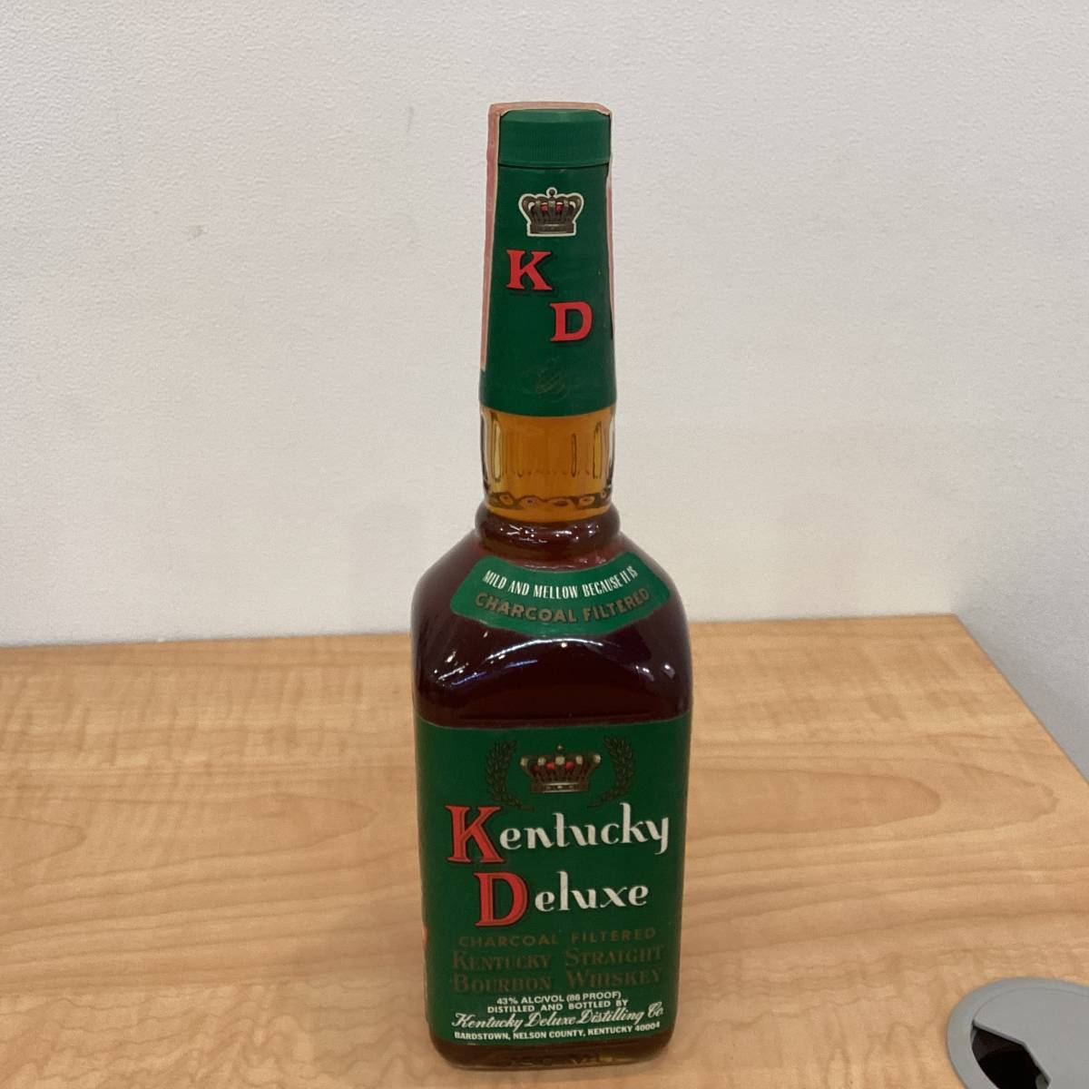 未開栓 Kentucky Deluxe 750ml ストレートバーボンウイスキー 9525□ 未開栓 ケンタッキー デラックス バーボン ウイスキー Kentucky