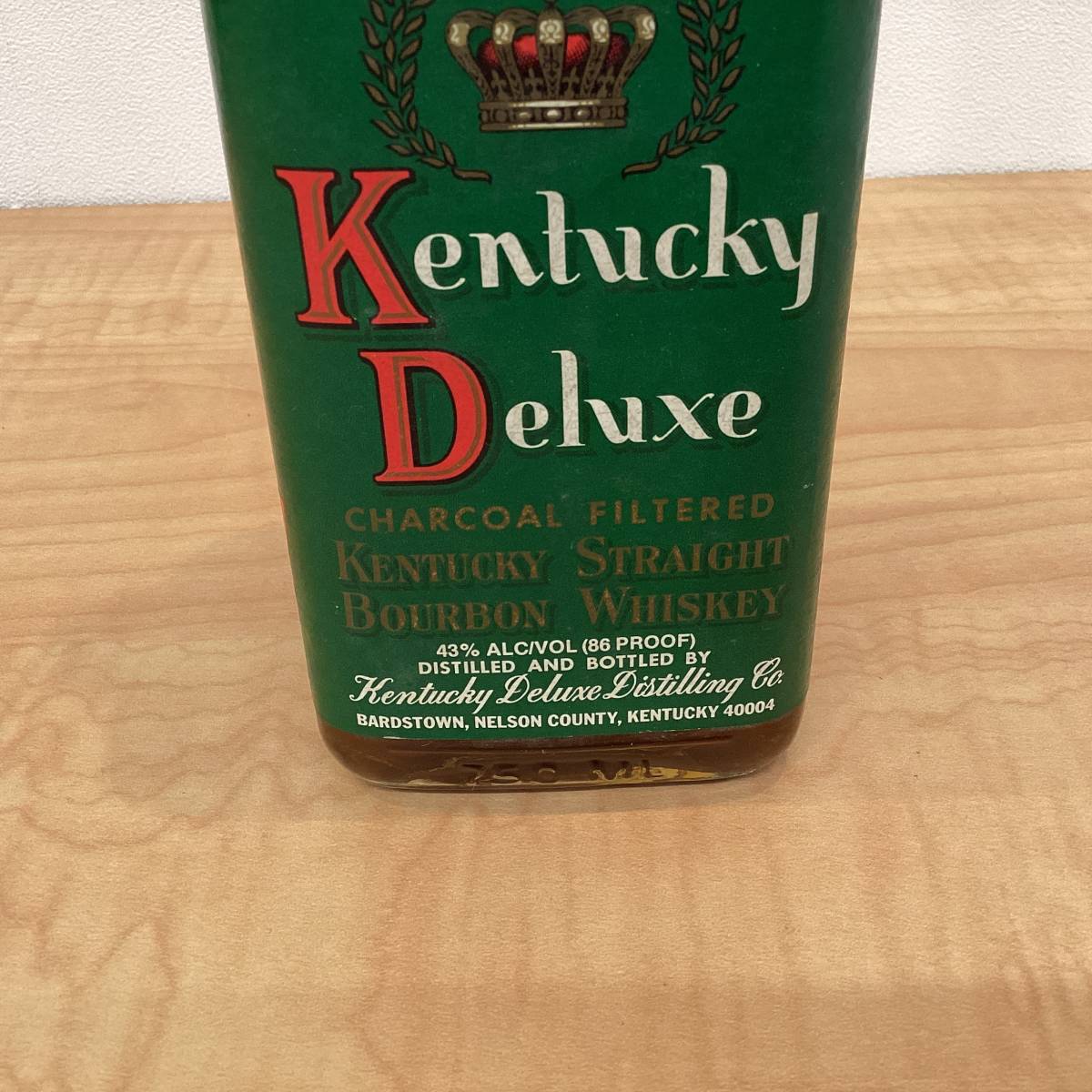 9525□ 未開栓 ケンタッキー デラックス バーボン ウイスキー Kentucky