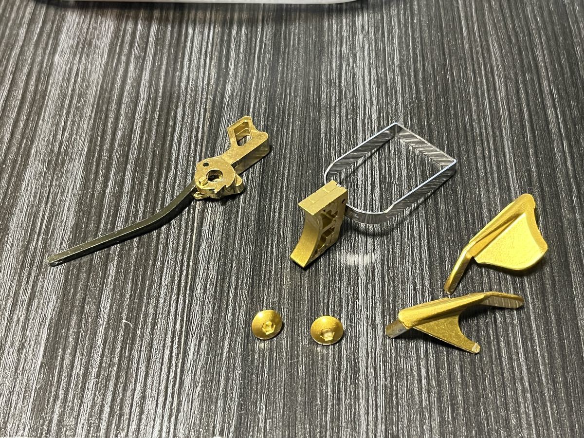 東京マルイ　ハイキャパ　hi-capa ゴールドマッチ　ハンマー　サムセーフティ　トリガー　グリップスクリュー　4点set 