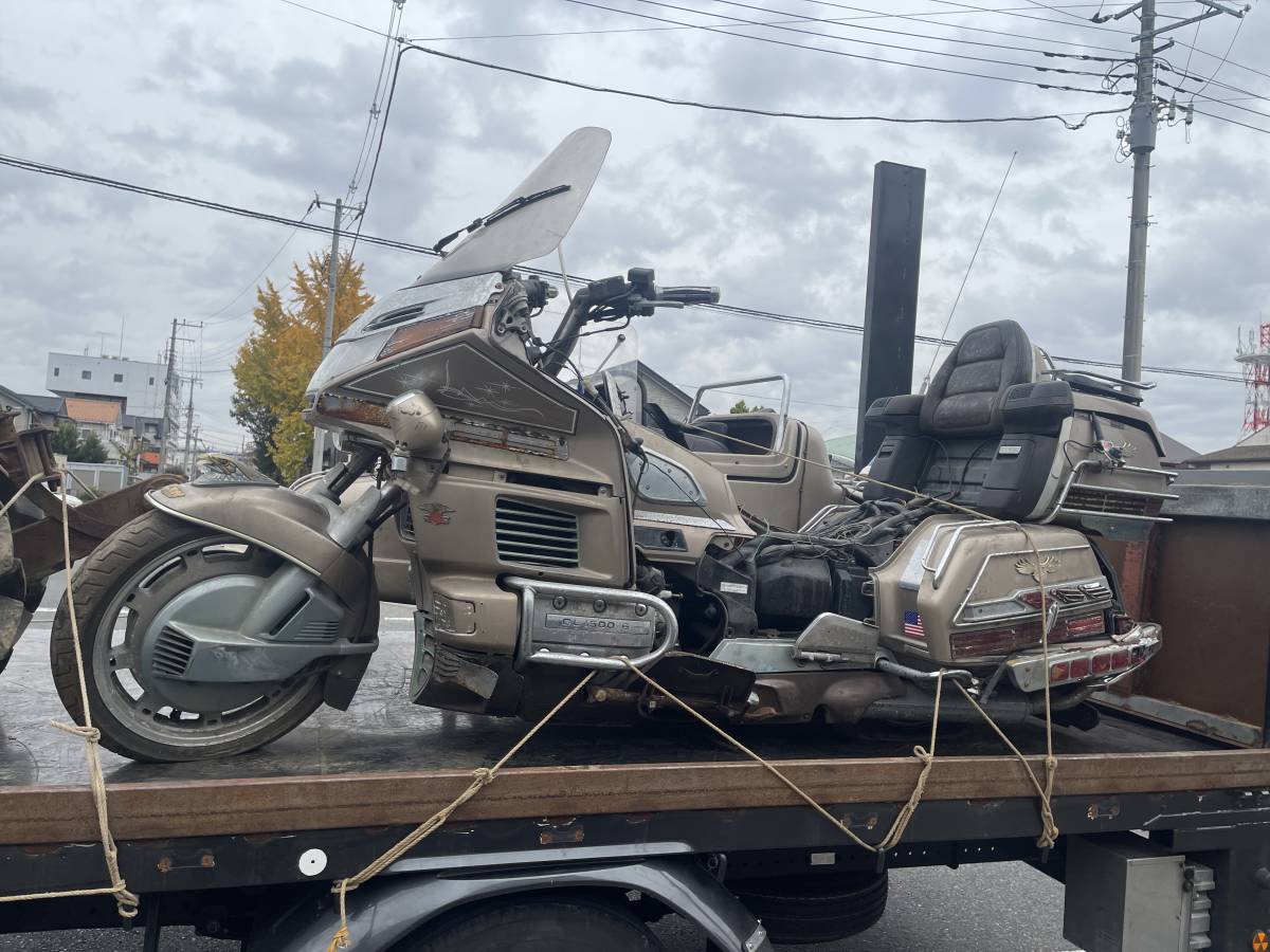 ホンダ ゴールドウイング サイドカー GL1500 レストア・部品取り車両 