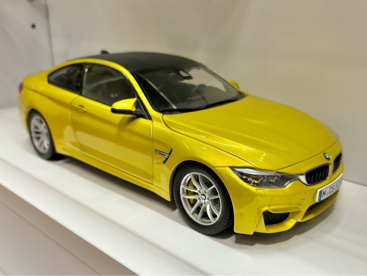 1/18 BMW M4 COUPE クーペ イエロー 公式 【公式通販】