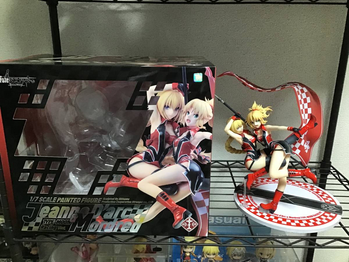 Fate Apocrypha ジャンヌ・ダルク&モードレッド type moon racing ver 
