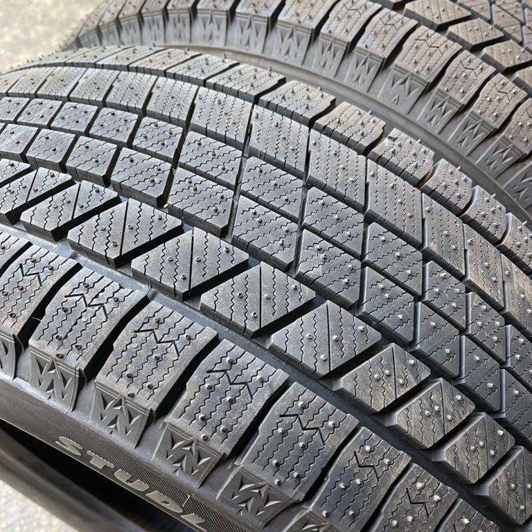 限定セール，人気 2022年 バリ溝 イボ付き BRIDGESTONE BLIZZAK VRX3 225/55R17 97Q 中古品 2本 直接の受け渡し可能 (RK)