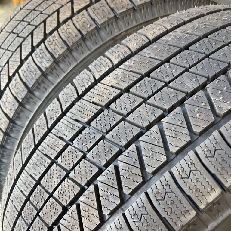 限定セール，人気 2022年 バリ溝 イボ付き BRIDGESTONE BLIZZAK VRX3 225/55R17 97Q 中古品 2本 直接の受け渡し可能 (RK)