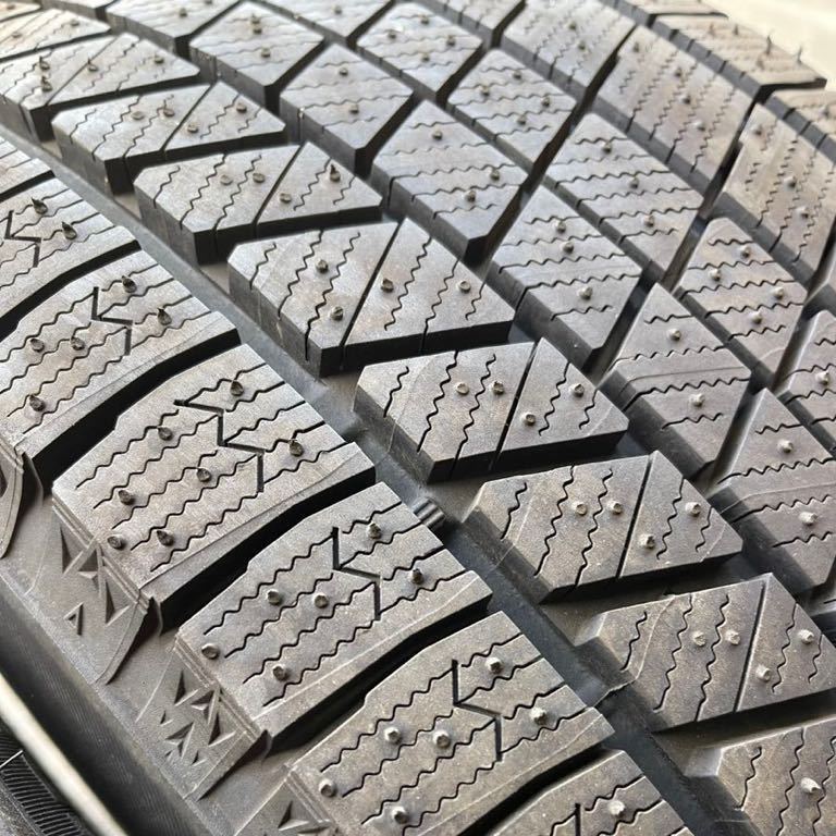 限定セール，人気 2022年 バリ溝 イボ付き BRIDGESTONE BLIZZAK VRX3 225/55R17 97Q 中古品 2本 直接の受け渡し可能 (RK)