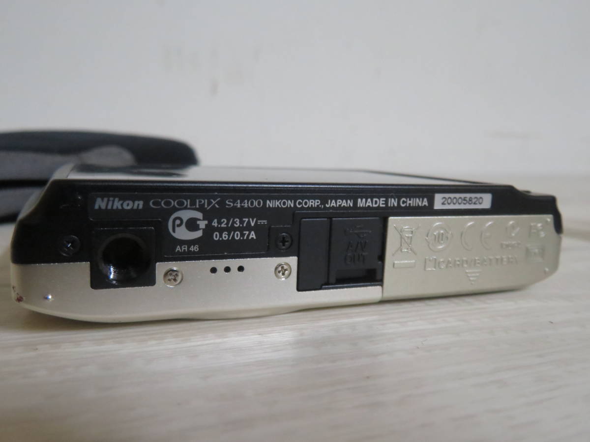 美品! Nikon COOLPIX S4400 / Canon IXY DIGITAL 25 IS / SONY Cyber 