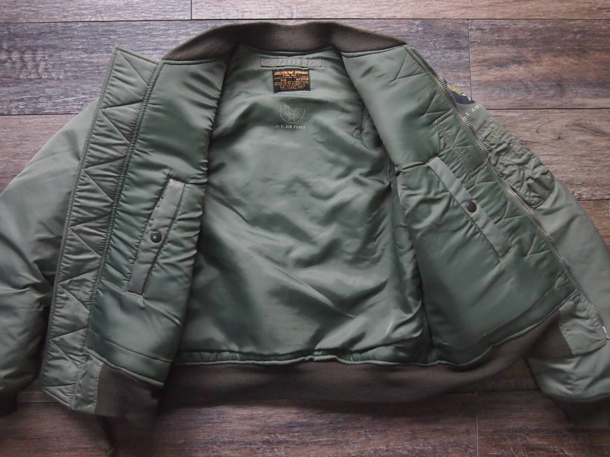 BUZZ RICKSON'S TYPE MA-1 フライトジャケット LION UNIFORM INC.実名