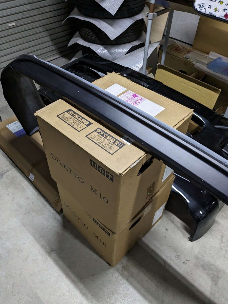 ハイエース ワイド CRS.ESSEXフロントリップスポイラー Ⅳ FRP CRS