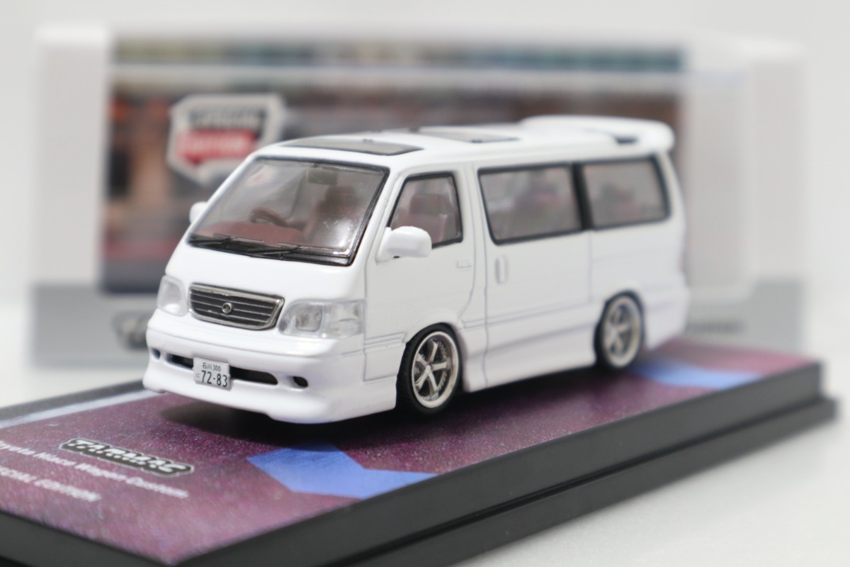 Tarmac 限定 1/64 トヨタ ハイエース 100系 カスタム ワゴン ホワイト ターマックワークス 香港トイカーサロン Hiace