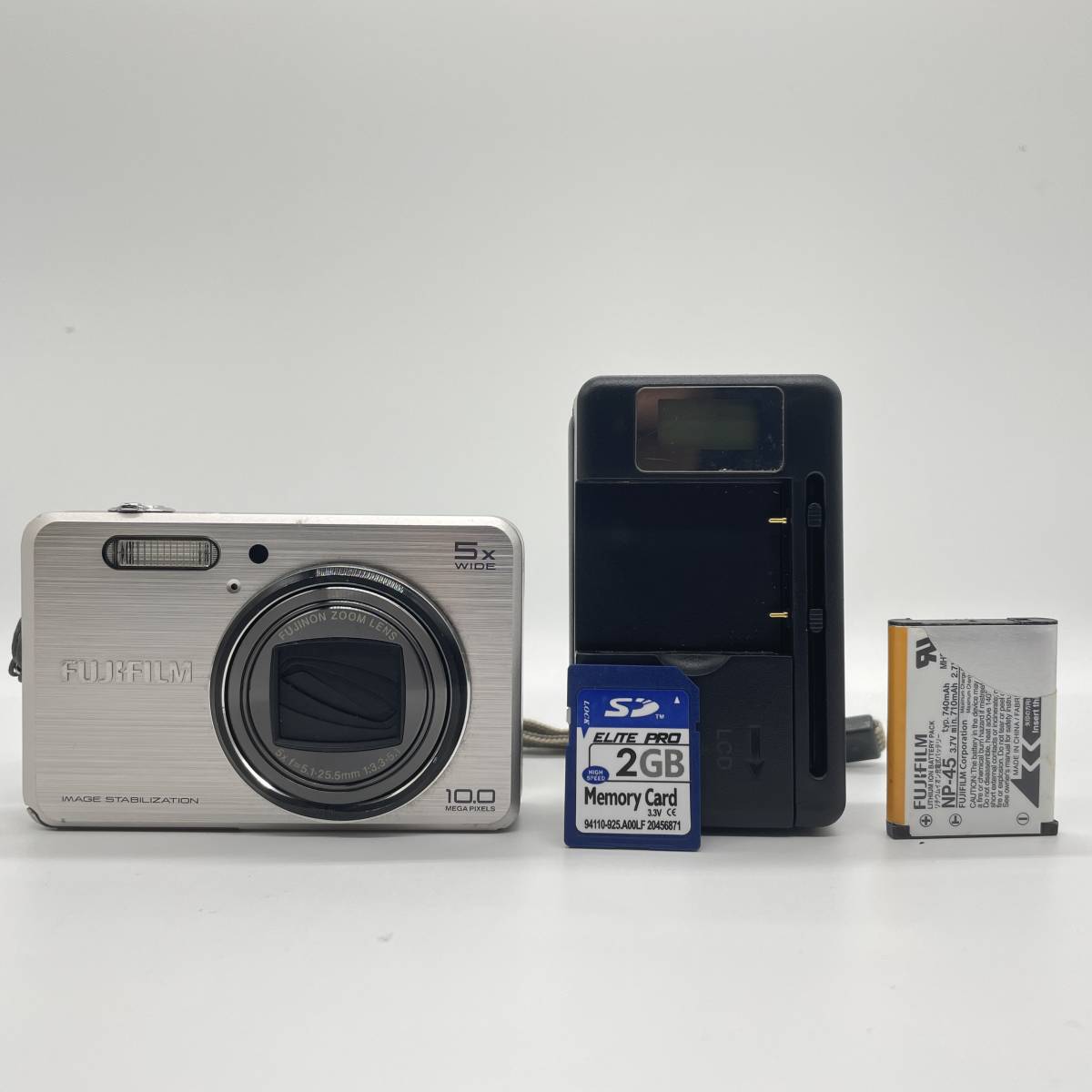 【簡易動作確認済】FUJI FILM FinePix J FINEPIX J250 SILVER　コンデジ　デジカメ　デジタルカメラ　シャッター&フラッシュ動作OK
