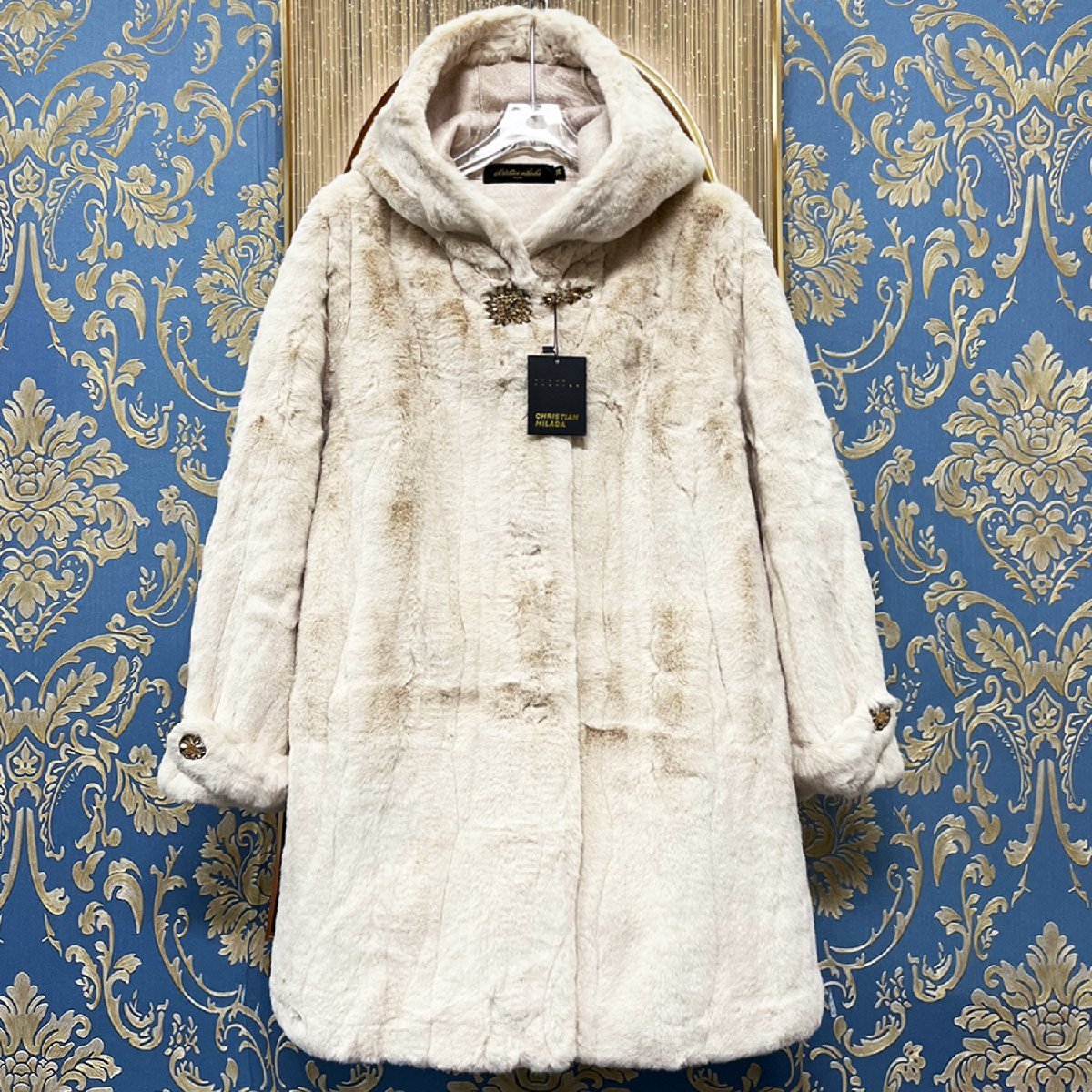 新品Christian milada カシミヤ100％ ロングコート 定価10万 定価10万☆christian milada・ミラノ発・豪華ミンク/カシミヤ混・毛皮