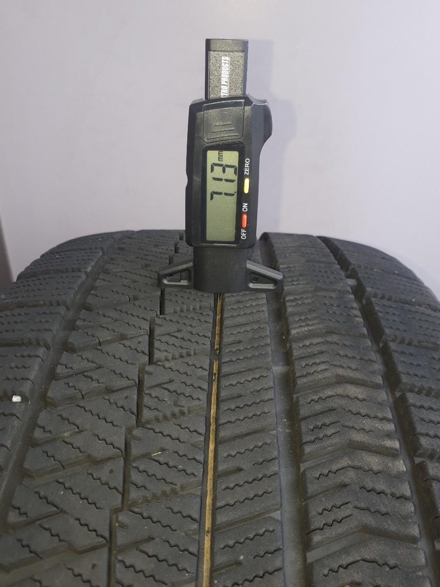 BMW純正ホイール18インチ　245/50R18ブリザックスタッドレス 4本中古品 F01 750i 740i送料着払い_3