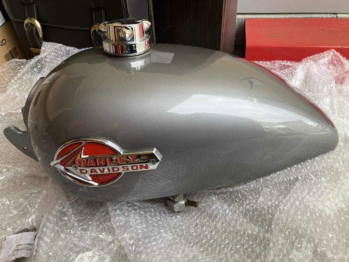 ハーレー タンク 明瞭 ショベルヘッド Harley-Davidson