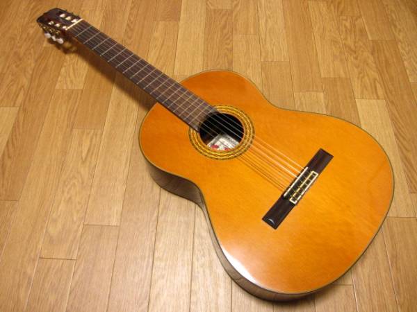 1970年代 松岡良治 M25 クラシックギター No 48814 本体 売買されたオークション情報 Yahooの商品情報をアーカイブ公開 オークファン Aucfan Com