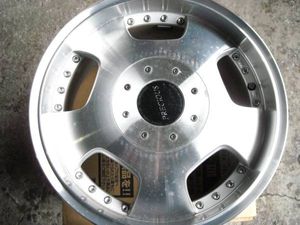 も3　社外中古アルミ　16×7J　１１４．３　・１００　4H　_1